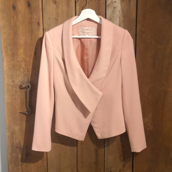 Chic Pink Martini Blazer - Picture 1 of 6